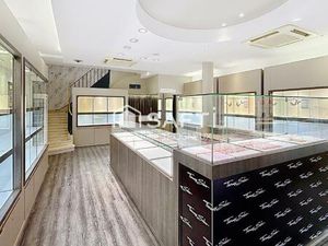 LOCAL COMMERCIAL A LA LOCATION CENTRE VILLE AMIENS