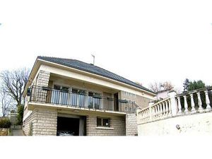 Maison avec vue sur Paris – Terrain arboré de 725 m² – Quartier des Coteaux