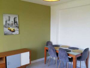 Location Appartement 3 pièces Meublé à Rezé (44400) : à louer 3 pièces Meublé / 58m² Rezé