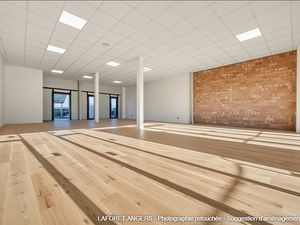Local commercial ou professionnel 164 m² - Les Ponts De Cé