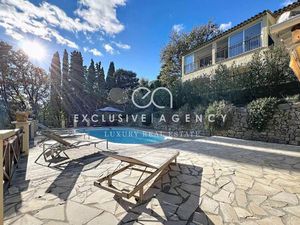 Villa 6 Pièces de 233m² avec Piscine et Pool house