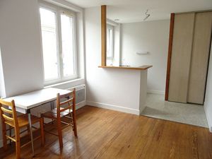 MORTAIN - Centre ville