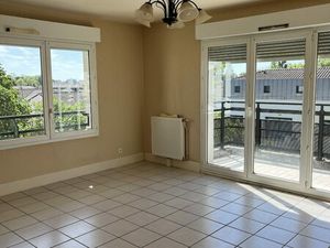 T3 - 1046.66 € CC / MOIS - TALENCE