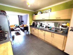 Vente maison Coudekerque branche  90m² 6 pièces 199 000€ avec garage