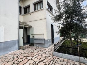 Maison 10 pièces – 199 m²