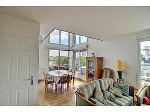 Vente appartement 5 pièces  97.81m²  Élancourt