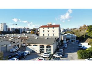 A LOUER 145M MARSEILLE AYGALADES