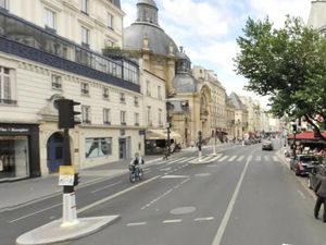 QUARTIER ARSENAL – LOCAL COMMERCIAL À CÉDER – AXE PASSANT