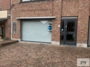 Commercieel te huur in Wellen