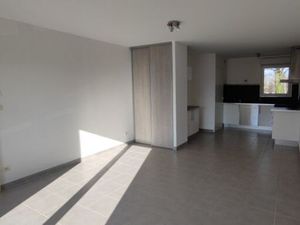 GRAND T2 DE 49 m² AVEC PARKING