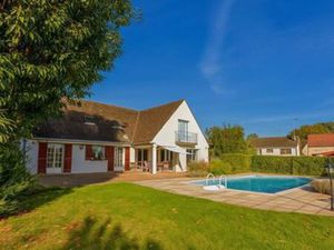 Maison de 8 pièces de luxe en vente à Tournan-en-Brie  France