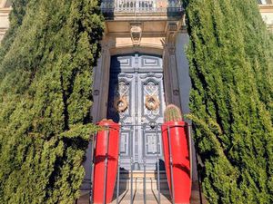 Maison avec garage et piscine