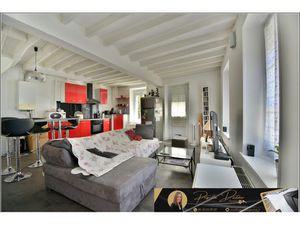 Maison de ville deux chambres à vendre – Saint-Martin-du-Tertre