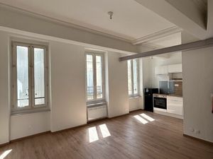 Location appartement 2 pièces 40 m² à Castelnaudary (11400)