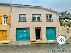 Maison de ville avec double garage