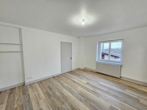 Location Maison 2 pièces 53m² ILLIAT 01140