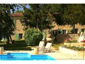 Maison à vendre DAMAZAN 10 pièce(s) 480m2 590 000€