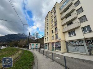 Location Appartement 4 pièces 61m² GRENOBLE 38000
