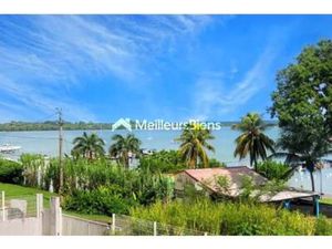 À vendre : T3Bis duplex avec vue mer à Baie-Mahault (97122)  Guadeloupe