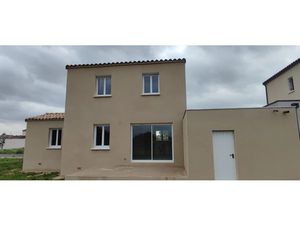 Vente maison 4 pièces 80 m² à La Calmette (30190)  210 000 €