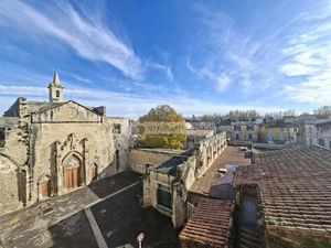 Maison de ville à Arles avec vue sur Saint Césaire