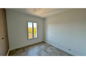 Vente bureau 5 pièces 137 m² Aix-en-Provence (13100)