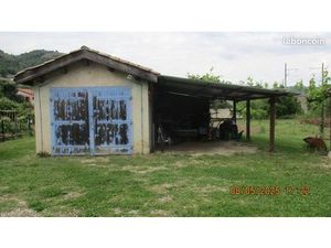 Garage 16m² env avec Auvent 35m² env. + abri de jardin 10m² env sur parcelle 861m² / PLU p