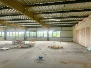 Local commercial de 317.62 m2 à aménager