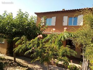 Villa avec dépendance