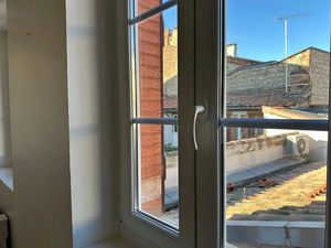 TOULOUSE - SAINT-MICHEL/PALAIS DE JUSTICE - T1bis/T2 - 28m2 - duplex en dernier étage