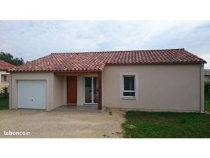 Maison lumineuse 3 chambres avec jardin – Vue dégagée plein sud à Catus