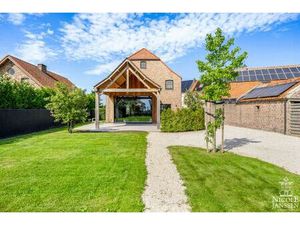 Luxueus afgewerkt landhuis