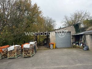 DEPOT ou Grange a Rénové