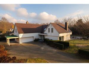 Riante villa op ruim perceel van ca. 3.928m2