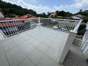 Loue appartement F3 Case-Pilote