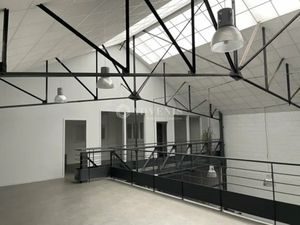 LOCAL COMMERCIAL + LOGEMENT A VENDRE