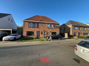 Rustig gelegen halfopen bebouwing met 3 slaapkamers en tuin