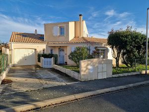 MAISON 2 chambres + 2 studettes CHATELAILLON-PLAGE