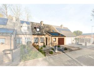 Instapklare  verzorgde en energiezuinige woning met garage  3 slaapkamers en tuintje te Ma