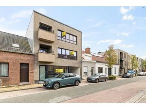 Top gelegen appartementsgebouw