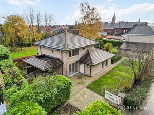 Verrassende villa op 1.699 m² !