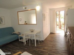 Particulier loue joli T2