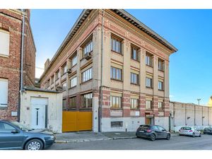 Appartement à vendre 1 pièce 25.24 m² - Saint-Quentin (02) - 64 000€