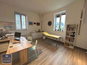 Local professionnel à louer 44.5 m² - Orléans (45) - 991€