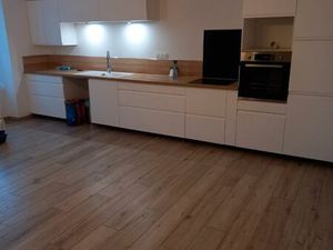 Location maison de bourg 121 m2