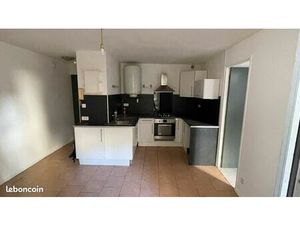 Appartement T2 de 29m2 avec grande cour privée
