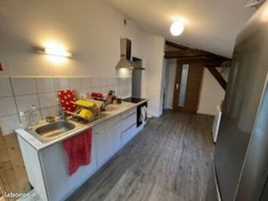 Charmant F2 à Eclaron