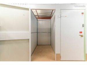 Garage/box 1 m² Osny