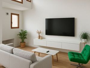 Lunel Centre – Beau T2 duplex refait à neuf  climatisé & très lumineux – Disponible à part