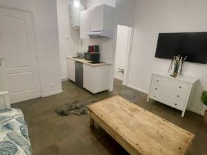 Studio meublé et équipé  20m2  3 min RER B